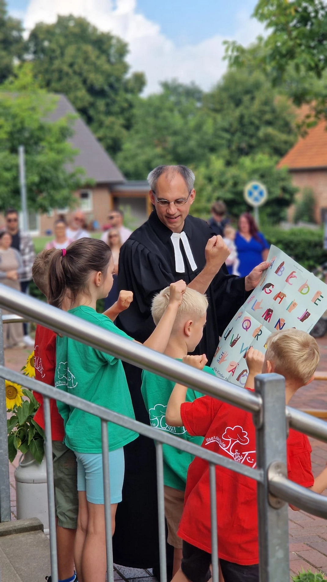 Einschulung Pfarrer 2.jpg&nbsp;&copy;&nbsp;Ilsetalschule