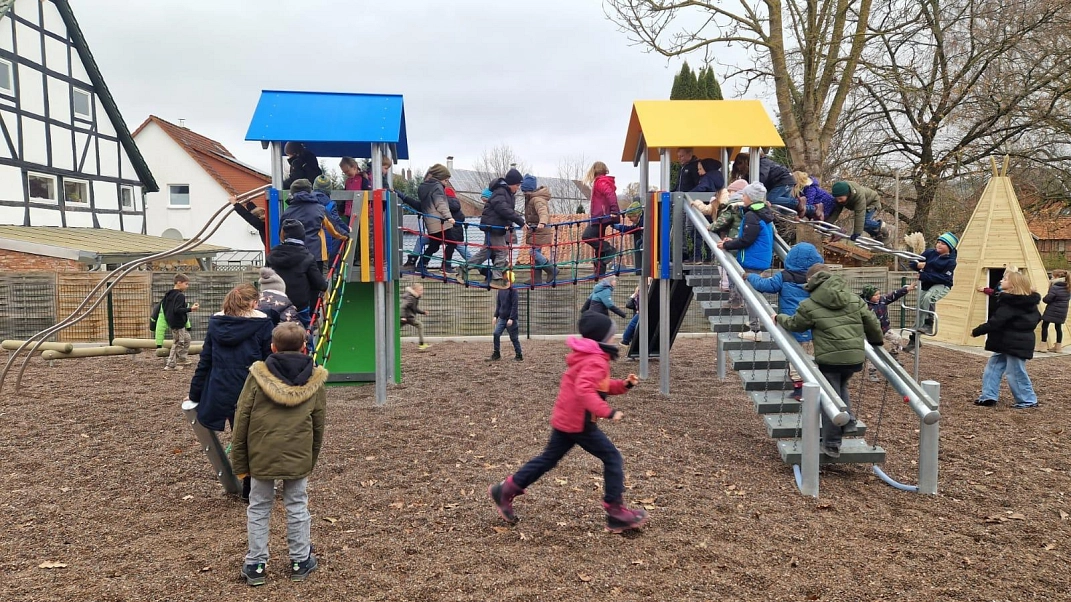 Schulhof 27.jpg&nbsp;&copy;&nbsp;Ilsetalschule