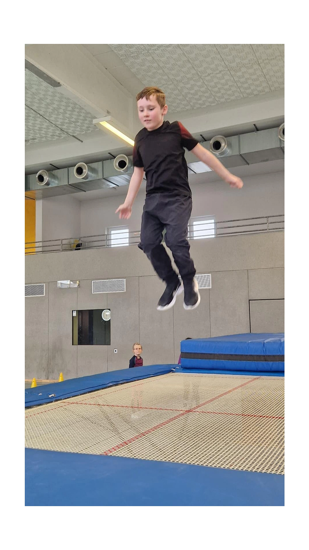 Trampolin 12.jpeg&nbsp;&copy;&nbsp;Ilsetalschule