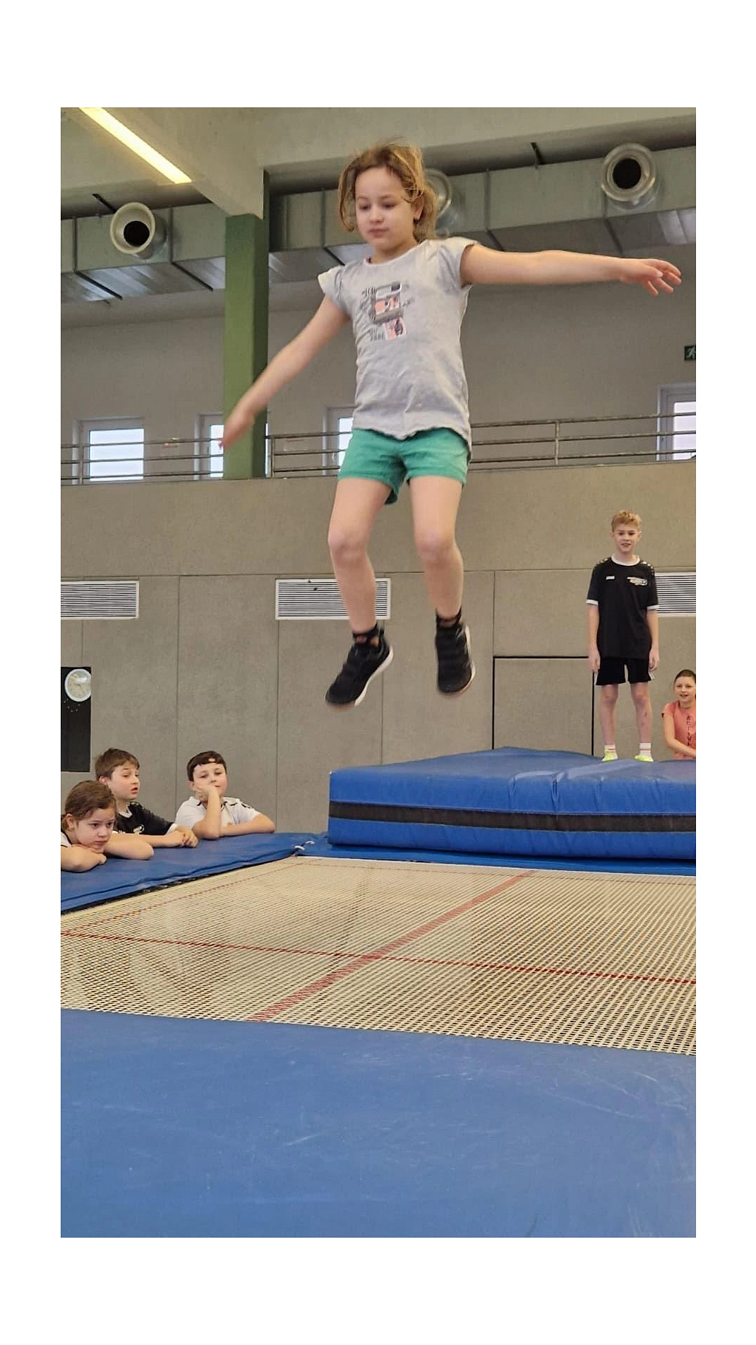 Trampolin 18.jpeg&nbsp;&copy;&nbsp;Ilsetalschule