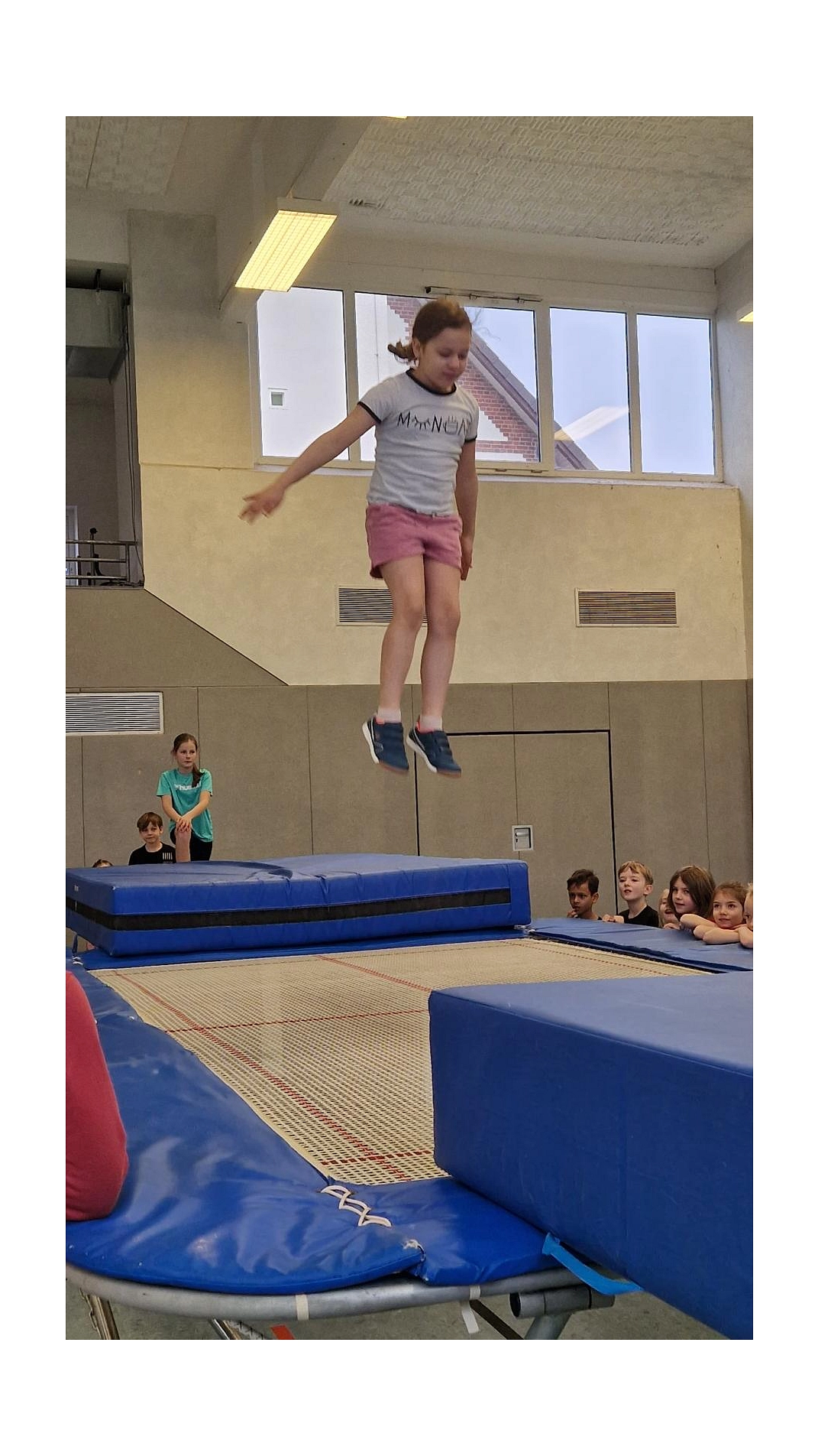 Trampolin 29.jpeg&nbsp;&copy;&nbsp;Ilsetalschule