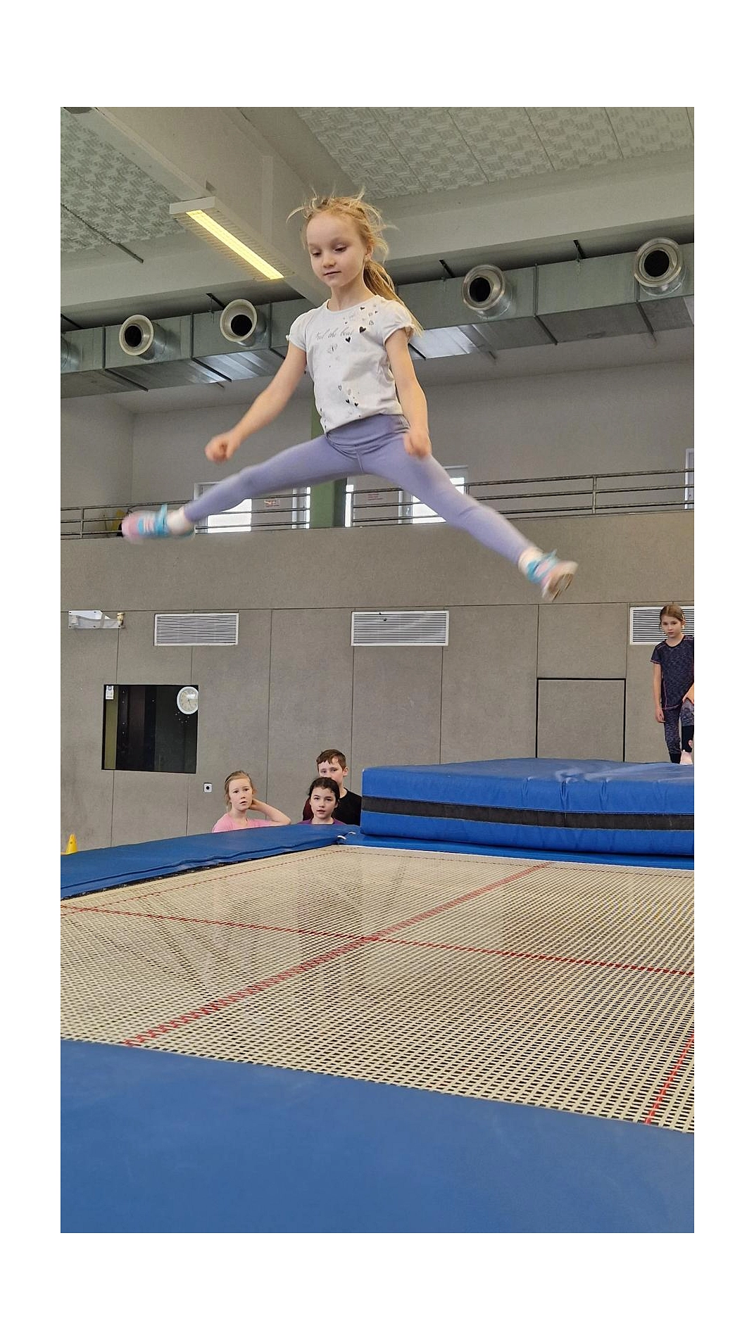 Trampolin 6.jpeg&nbsp;&copy;&nbsp;Ilsetalschule