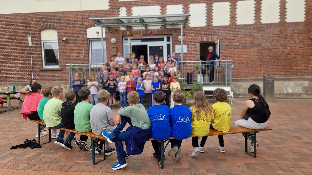 Verabschiedung 5.jpg&nbsp;&copy;&nbsp;Ilsetalschule