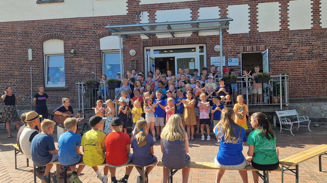 Verabschiedung 9.jpg&nbsp;&copy;&nbsp;Ilsetalschule