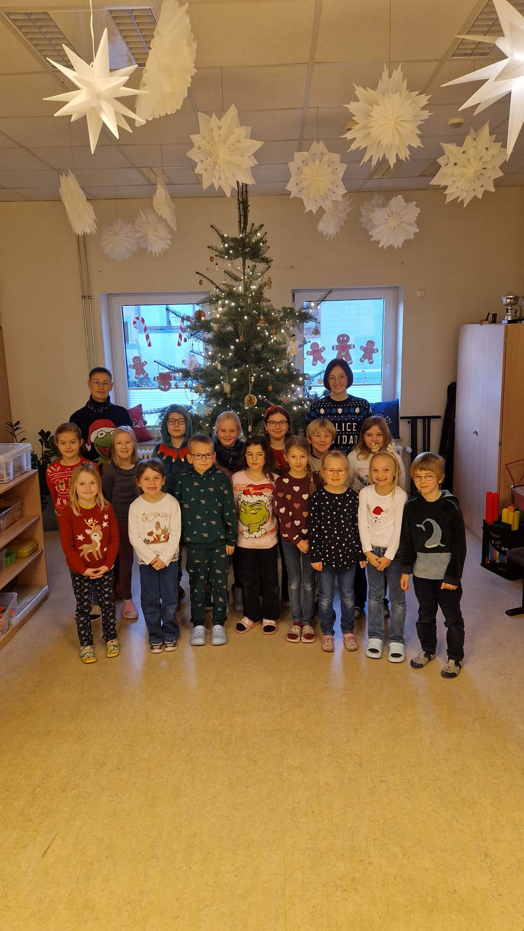 Weihnachten Klasse 2.jpg&nbsp;&copy;&nbsp;Ilsetalschule